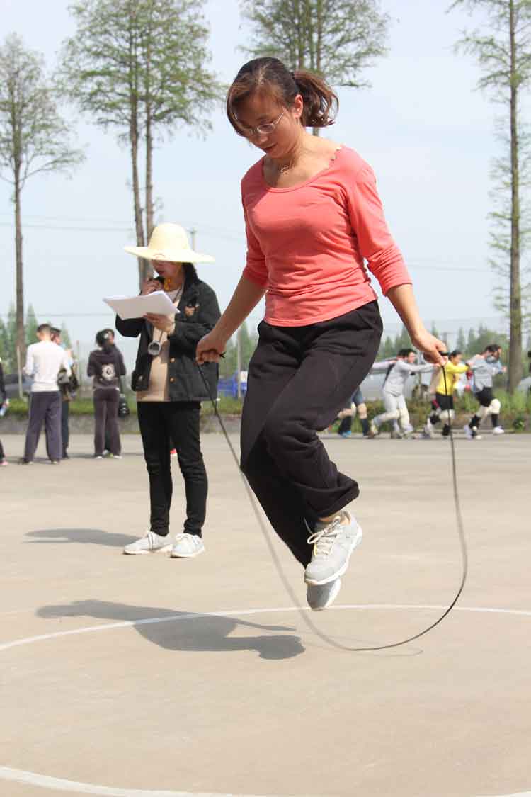 九州体育（中国）发展股份有限公司员工积极参加院趣味运动会
