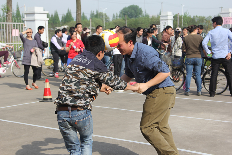 九州体育（中国）发展股份有限公司员工积极参加院趣味运动会